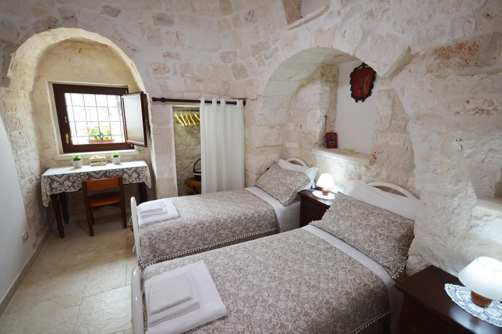 I Trulli Di Nonno Giovanni Martina Franca Ngoại thất bức ảnh